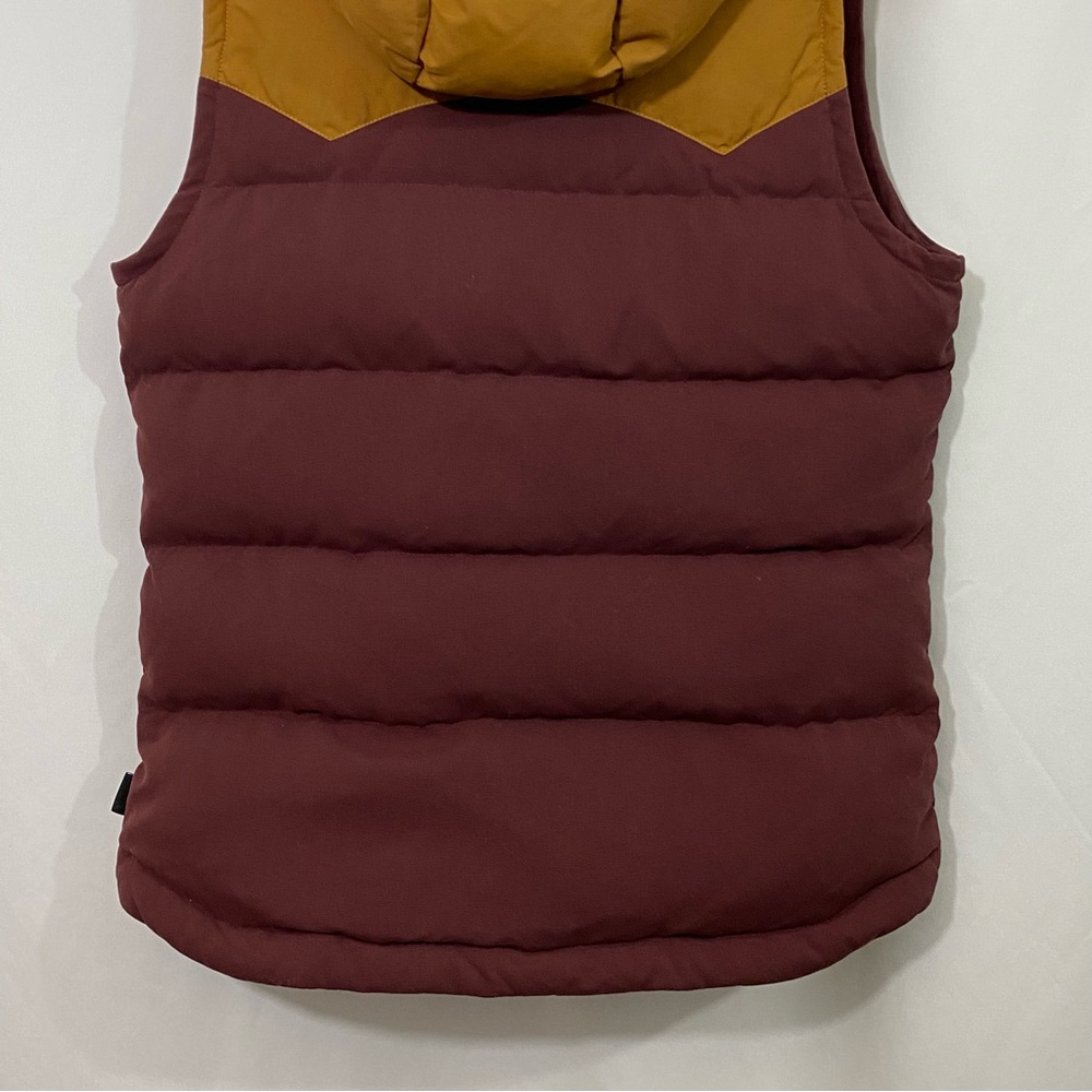 Patagonia Bivy Hooded Down Filled Puffer Vest in Maroon Rare - Picture 10 of 16